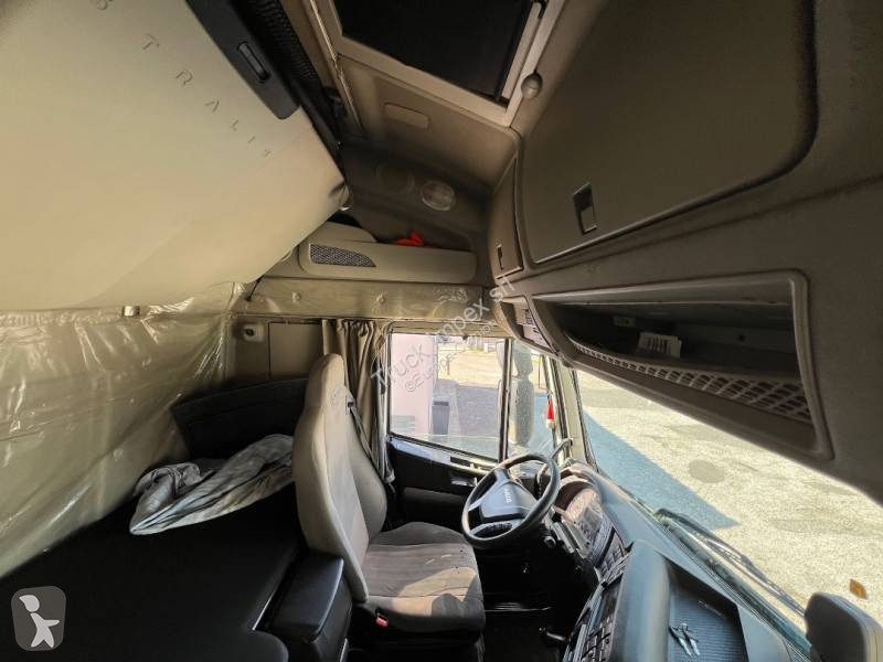 Iveco  tractor unit