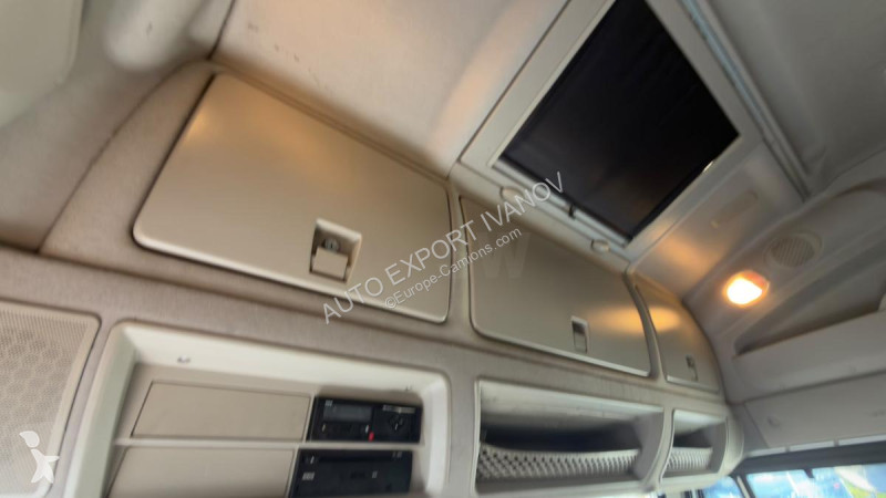 جرار Iveco 460 Hi-Way
