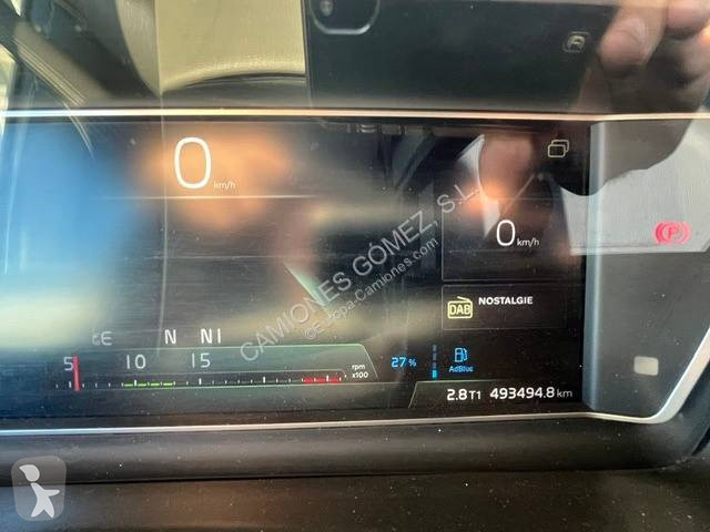 جرار Volvo