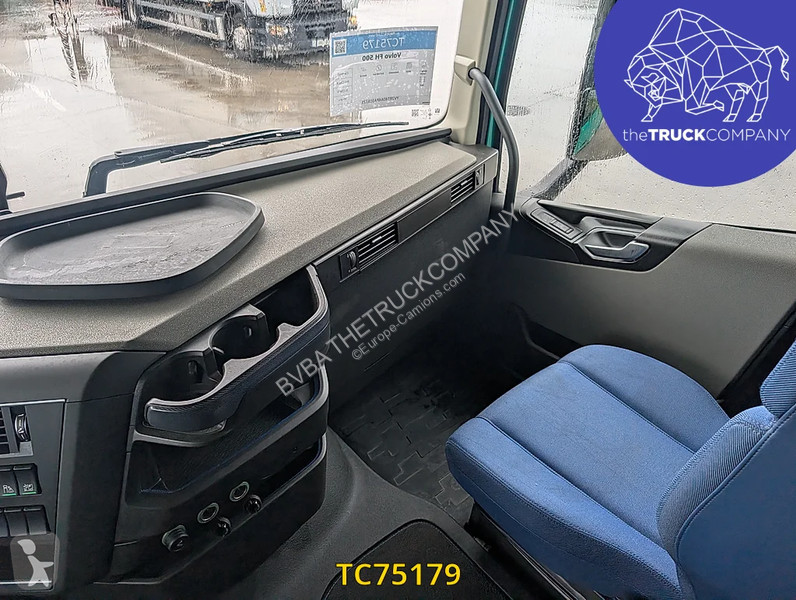جرار Volvo 500
