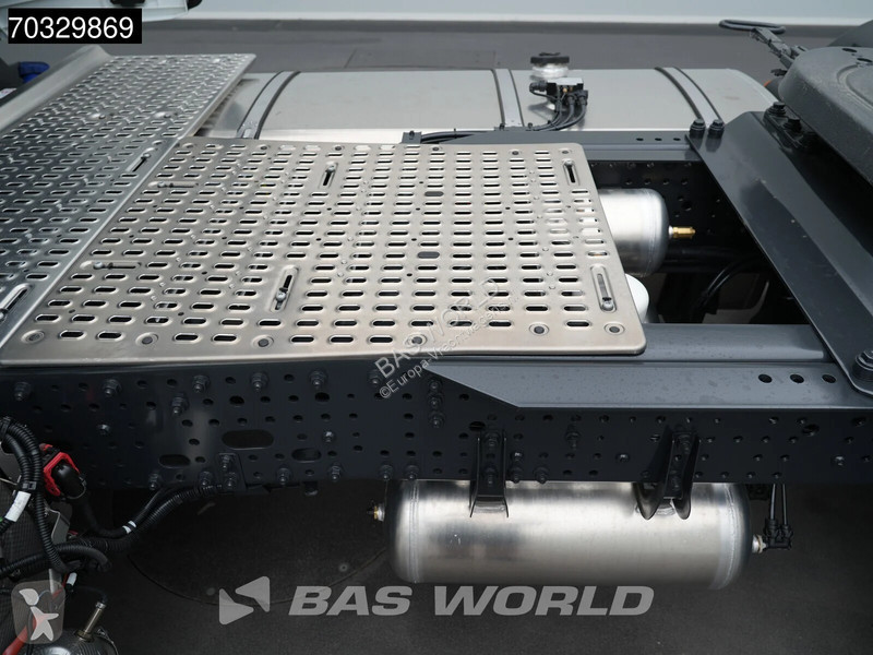 جرار Iveco S-Way 500 4X2 NEW! HPEB ACC 2x beds...