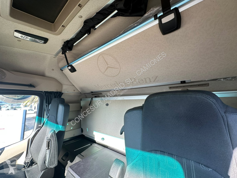Tracteur Mercedes  Actros 1845 LS