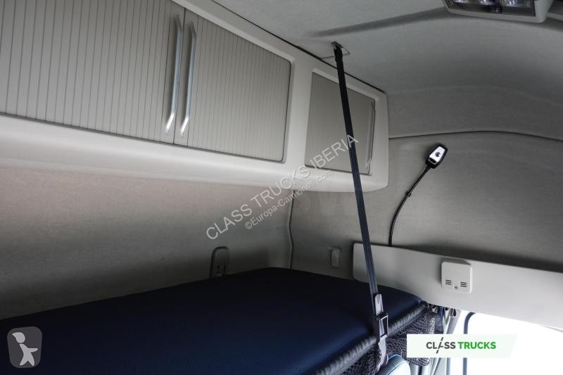 جرار Volvo 500 Globetrotter XL