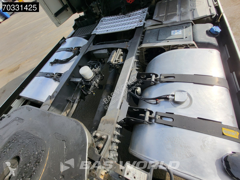 جرار Volvo 500 4X2 VEB+ 2xTanks I-ParkCool
