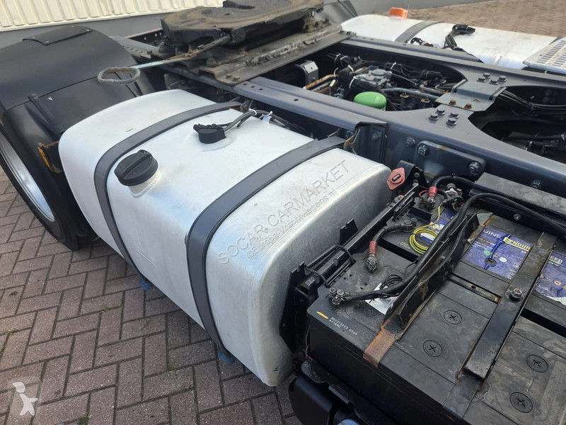 جرار DAF 105460 EURO 5 MANUAL GEARBOX