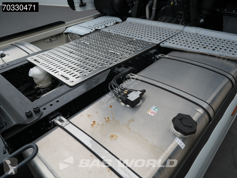 جرار Iveco S-Way 500 4X2 NEW! Retarder 2x tanks...