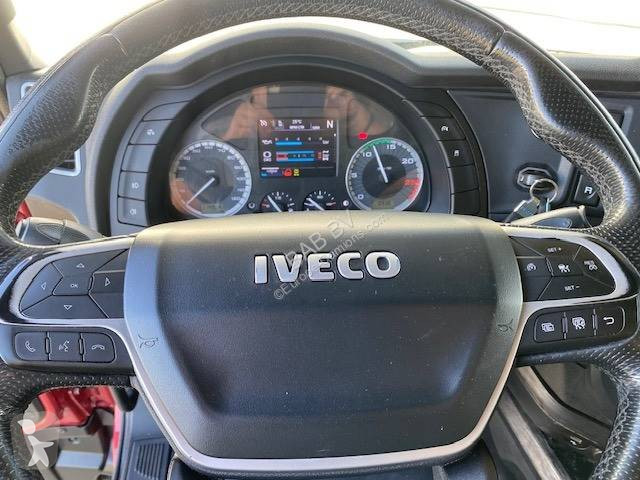 جرار Iveco