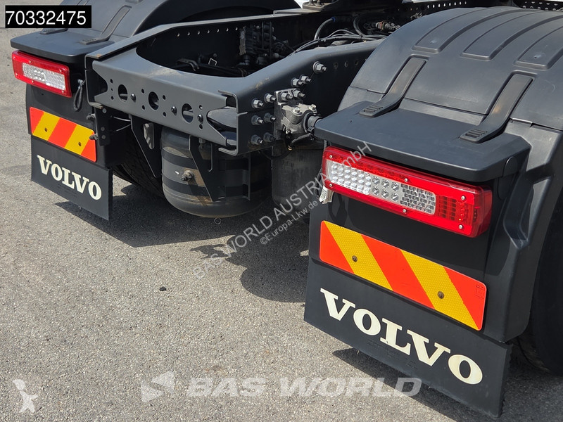 جرار Volvo 500 4X2 Globe 2xTanks I-ParkCool
