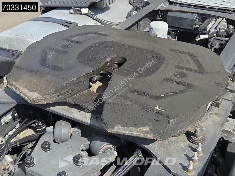 جرار Volvo FH 460 4X2 Globe Mega XL 2x Tanks...