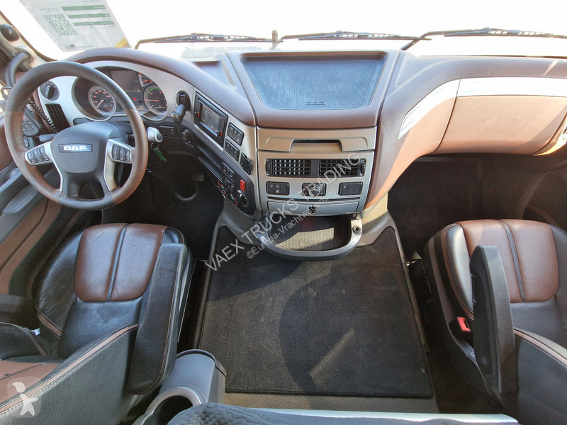 Тягач DAF 530 SpaceCab 4x2 - Retarder -...