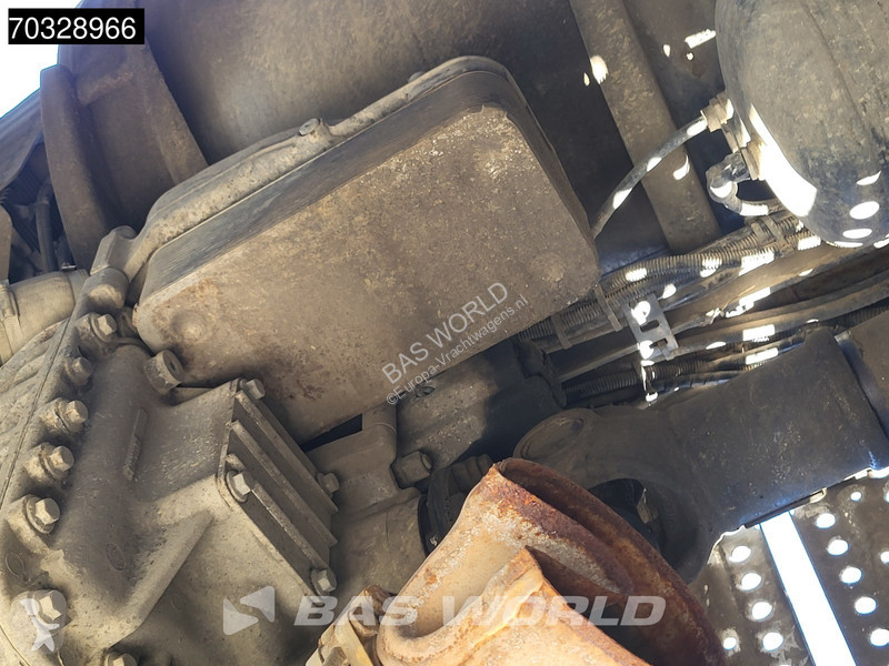 جرار Volvo 6X2 Globe Lift+Lenk Retarder...