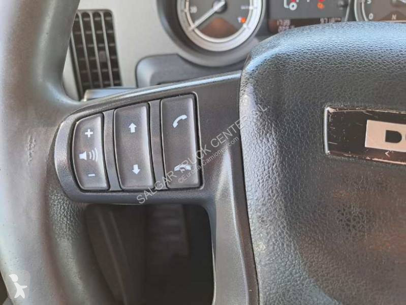 جرار Volvo