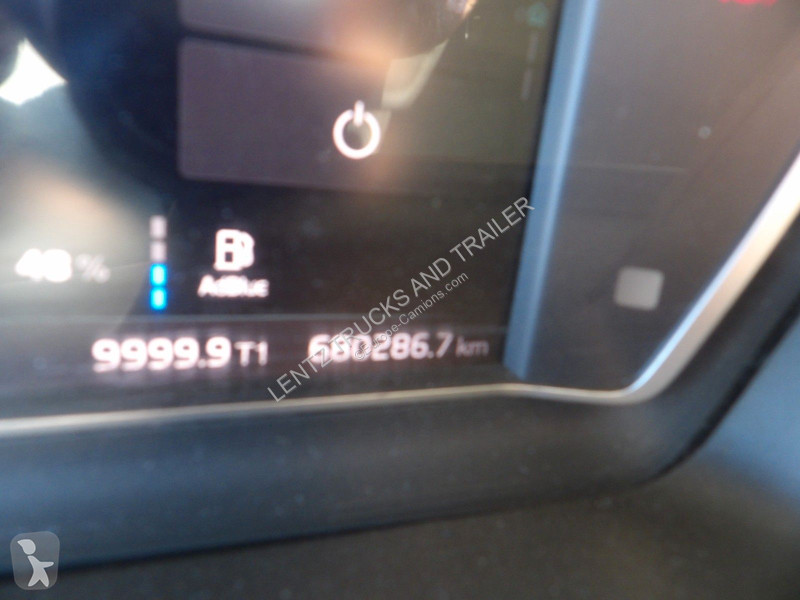 جرار Volvo FH460-SPOILER-FG NR...