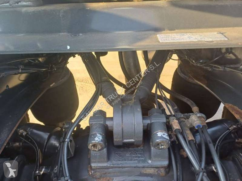 Iveco  tractor unit