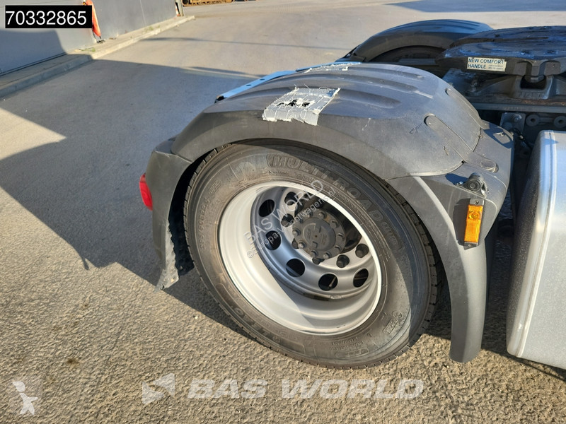جرار DAF XF  XF 4X2 NL APK 05-2027 SSC Mega...