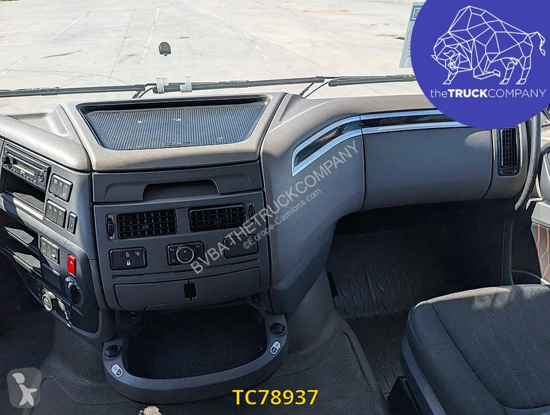 جرار DAF XF