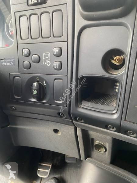 جرار Scania