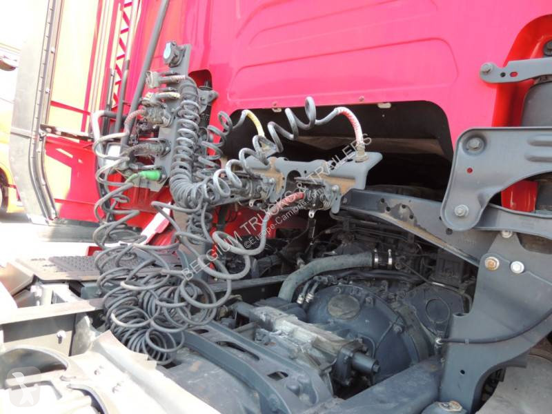 جرار Scania