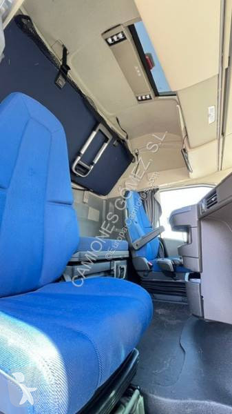 جرار Volvo