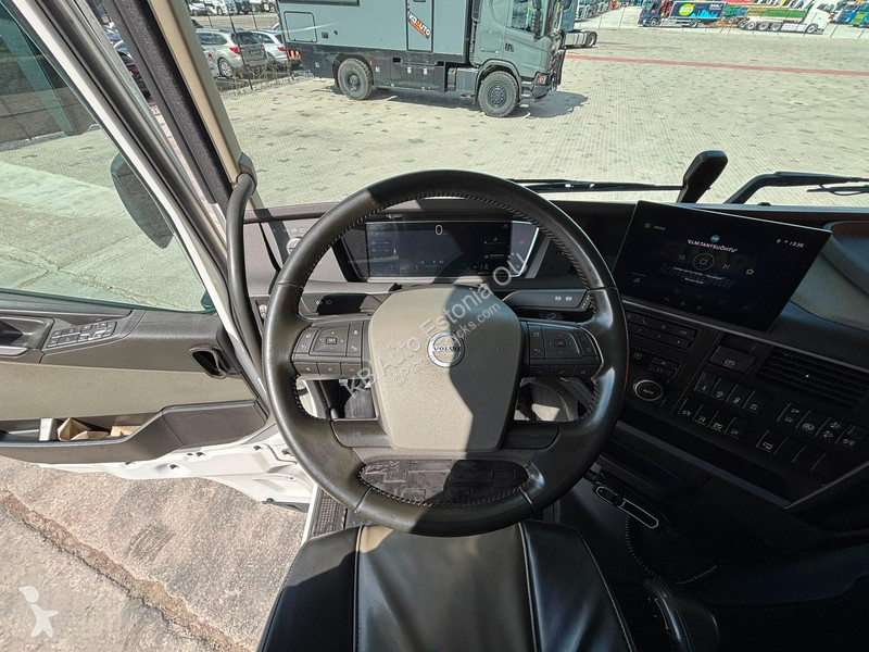 جرار Volvo 500 6x2 GLOBE XL / RETARDER / DOUBLE...