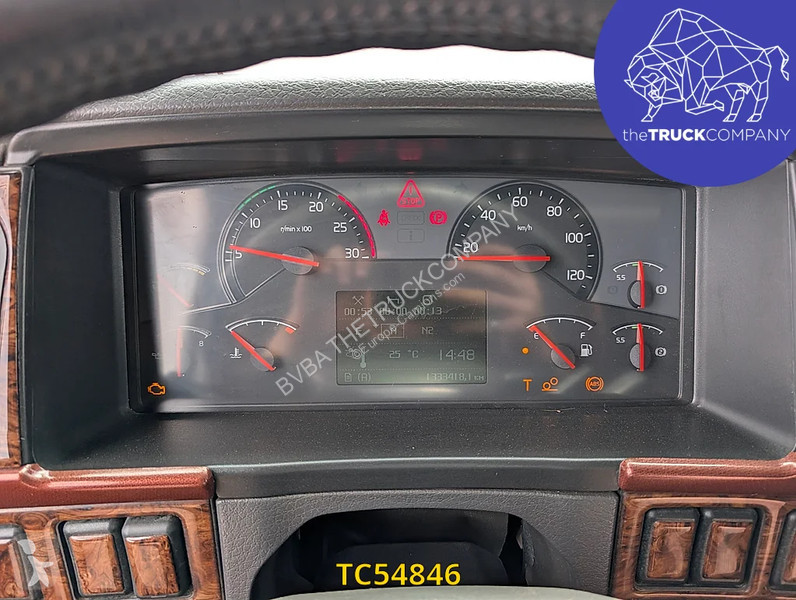 Тягач Volvo