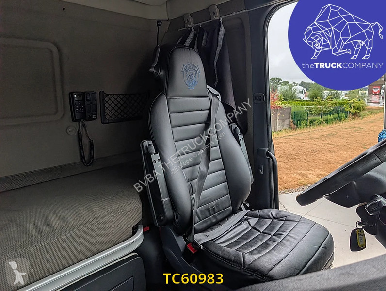Tracteur Scania 490