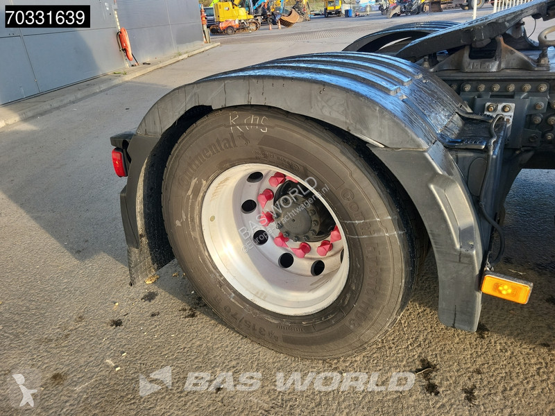 Cabeza tractora Renault T 460 4X2 A! SleeperCab...
