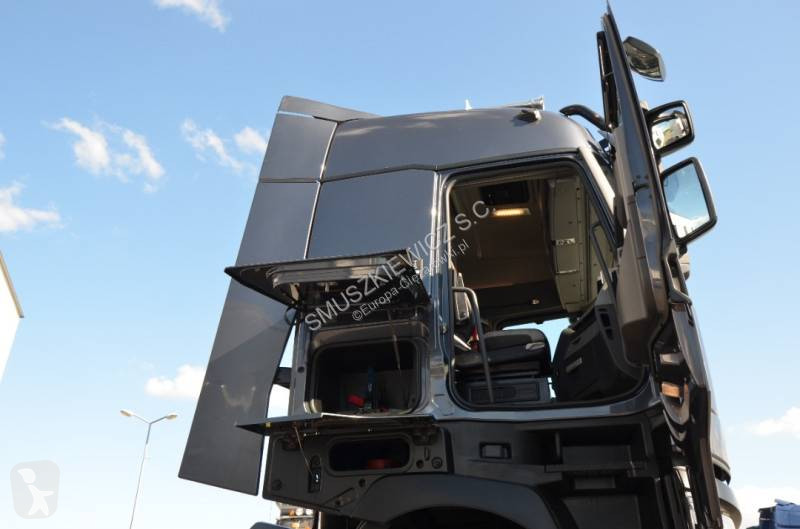 Tracteur Renault