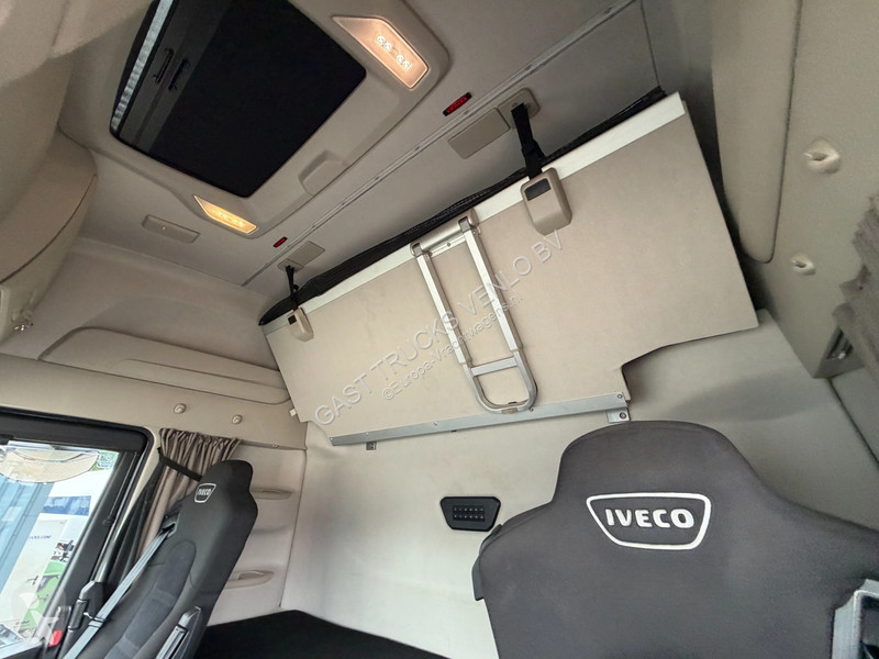 Tracteur Iveco 460 *LNG* Euro 6D Retarder Smart...