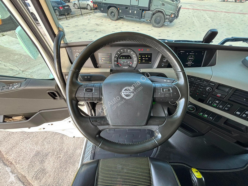 Cabeza tractora Volvo 750 6x2 LOW MILEAGE ! /...
