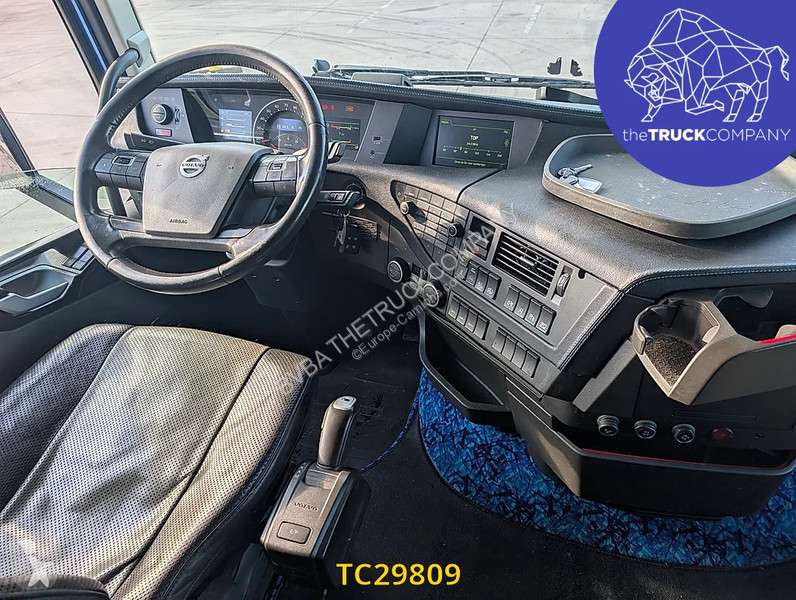 Trekker Volvo 500