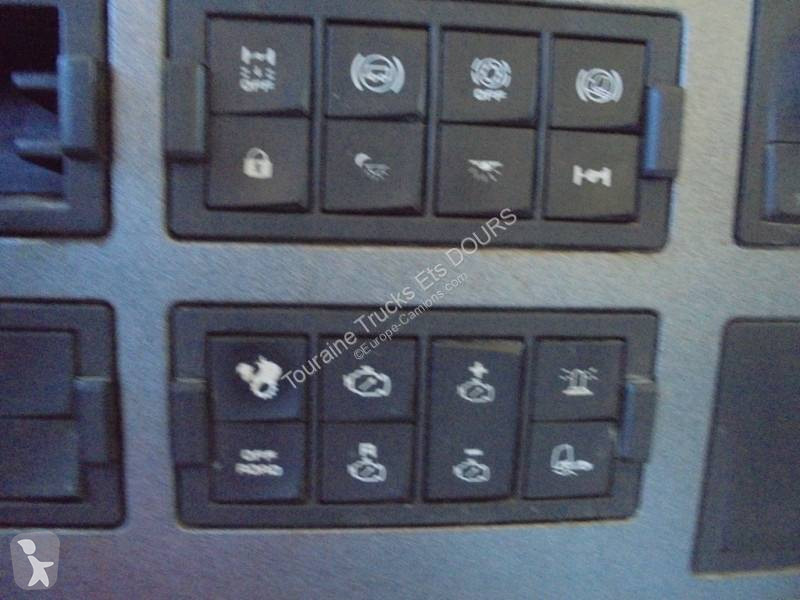Cabeza tractora Renault