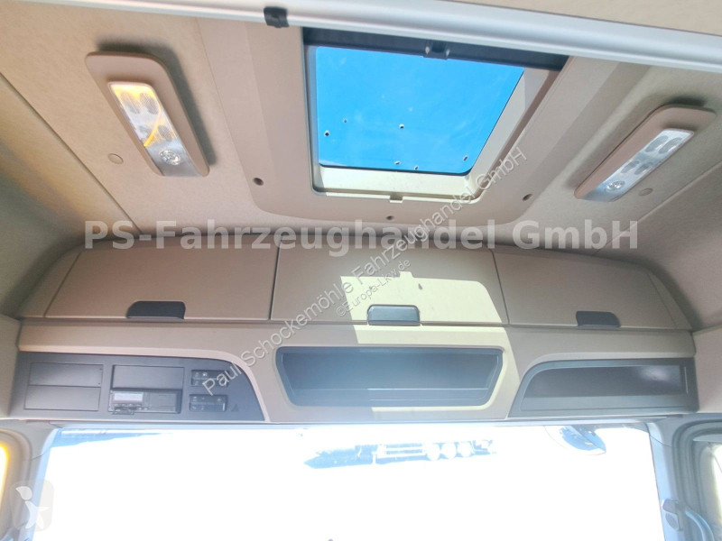 Cabeza tractora Mercedes 5 1853...