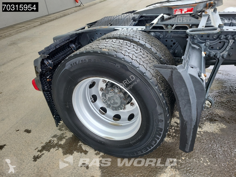 Cabeza tractora Mercedes 1843 4X2 ClassicSpace...