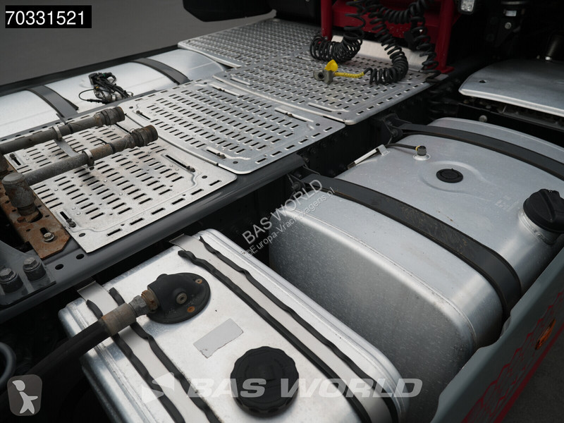 Cabeza tractora DAF + 530 + 4X2 Special!...