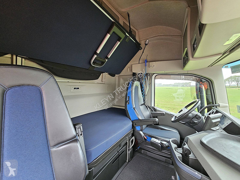 Cabeza tractora Volvo 500 XL
