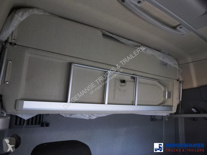 Cabeza tractora Renault T 460 6X2 RHD Euro 6