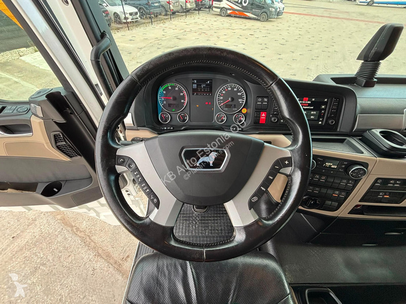 Cabeza tractora MAN 28.500 6x2 XXL CAB /...
