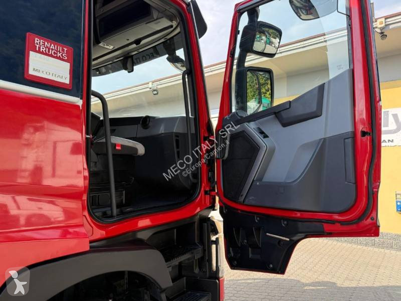 Cabeza tractora Renault 460