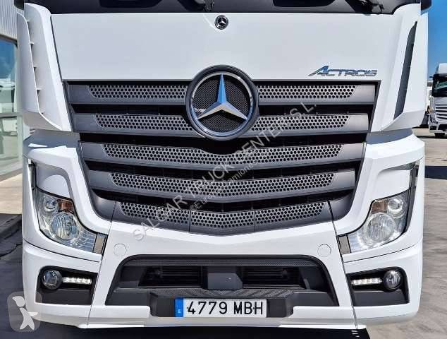 Cabeza tractora Mercedes 1851 LS