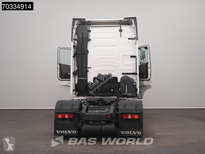 Tahač Volvo FH 460 4X2 Globe APK 04-2027 2x...