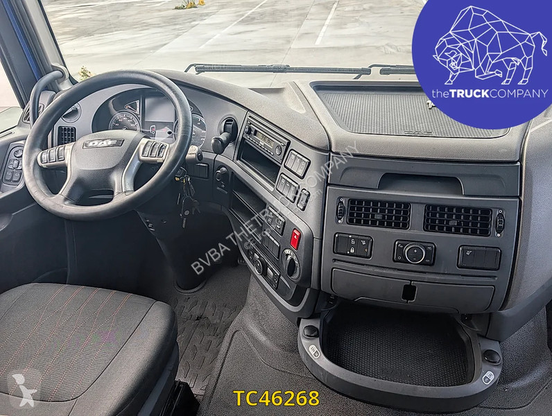 Тягач DAF 530