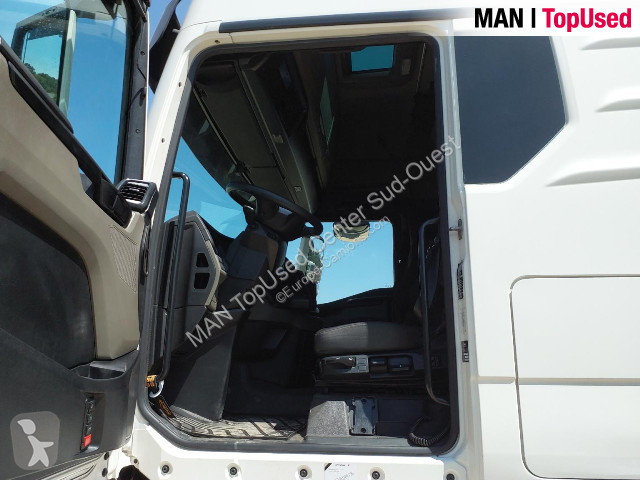 Cap tractor MAN 18.470