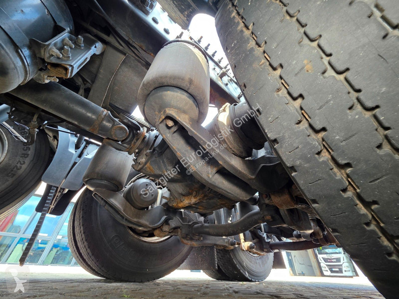 Nyergesvontató Volvo | Retarder / 8 x 4