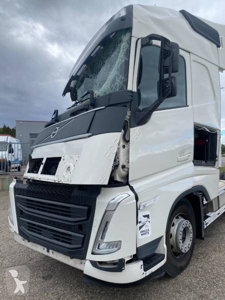 Tractor Volvo 500