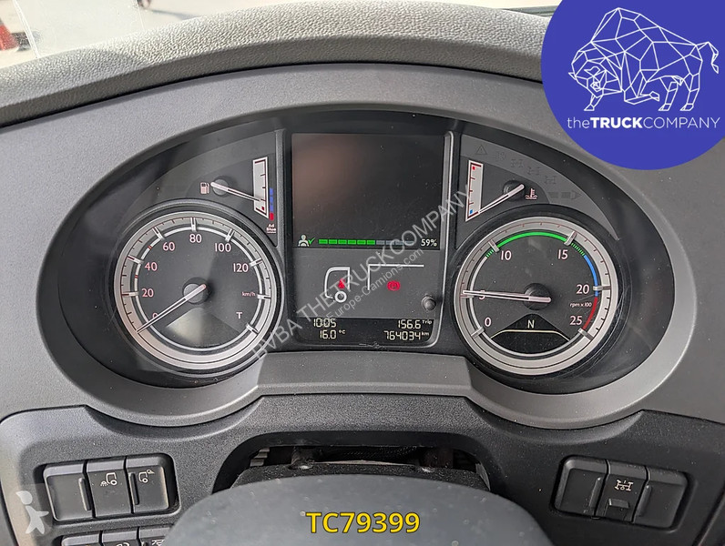 Cap tractor DAF