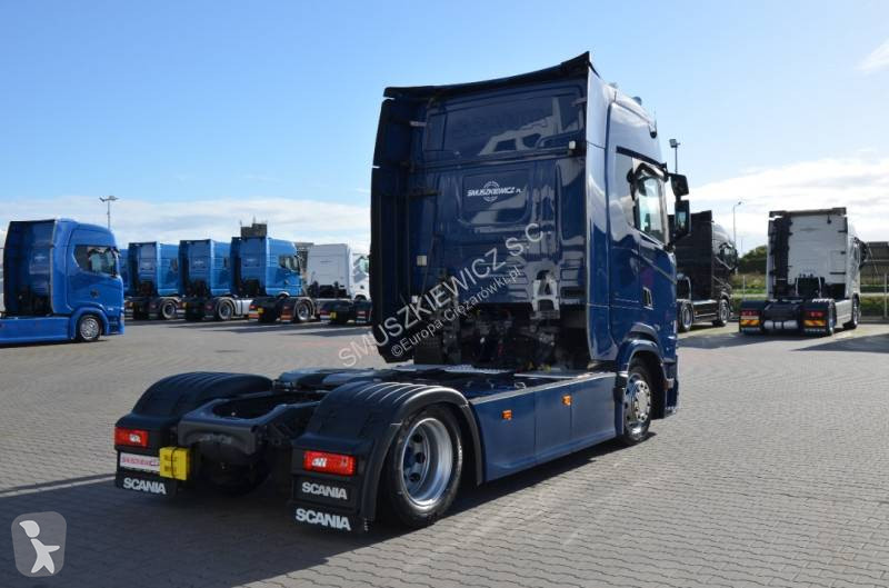 Ciągnik siodłowy Scania 460