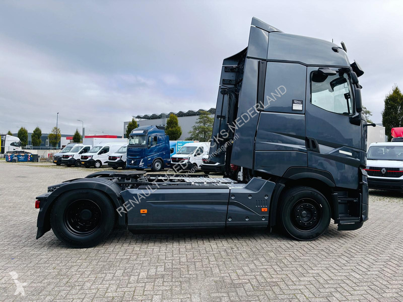 Cap tractor Renault T High DE 13 480 Turbo...