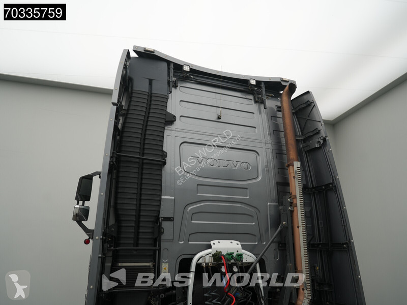 Тягач Volvo 6X4 XL Retarder Hydraulic...