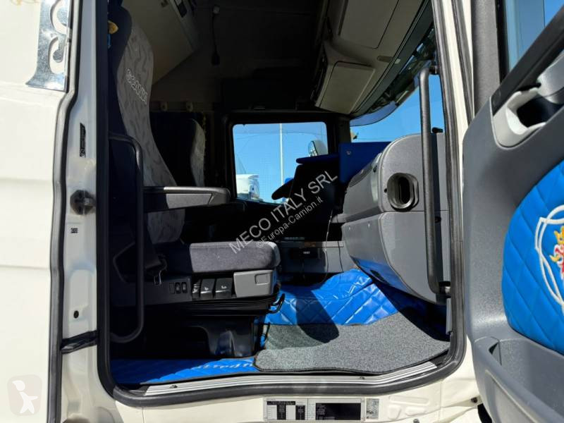 Tractor Scania 500